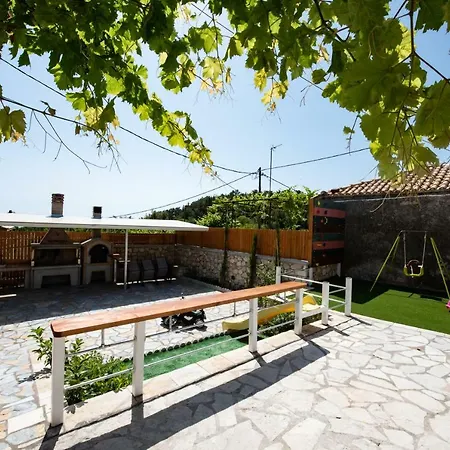 Villa Matafia's House Kalamítsi